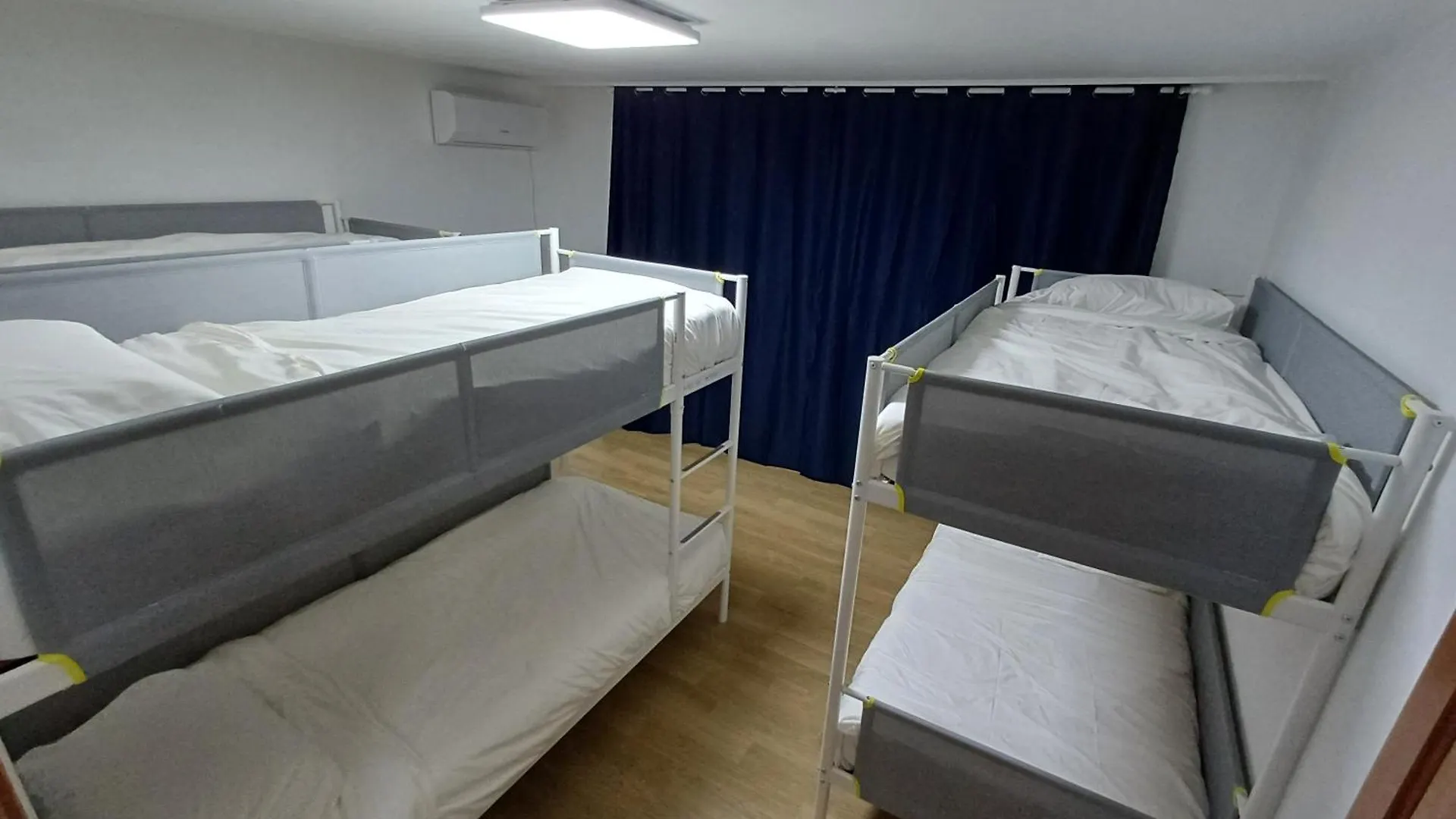 Ocean'S Guesthouse - Foreigners Only ソウル特別市 0*,