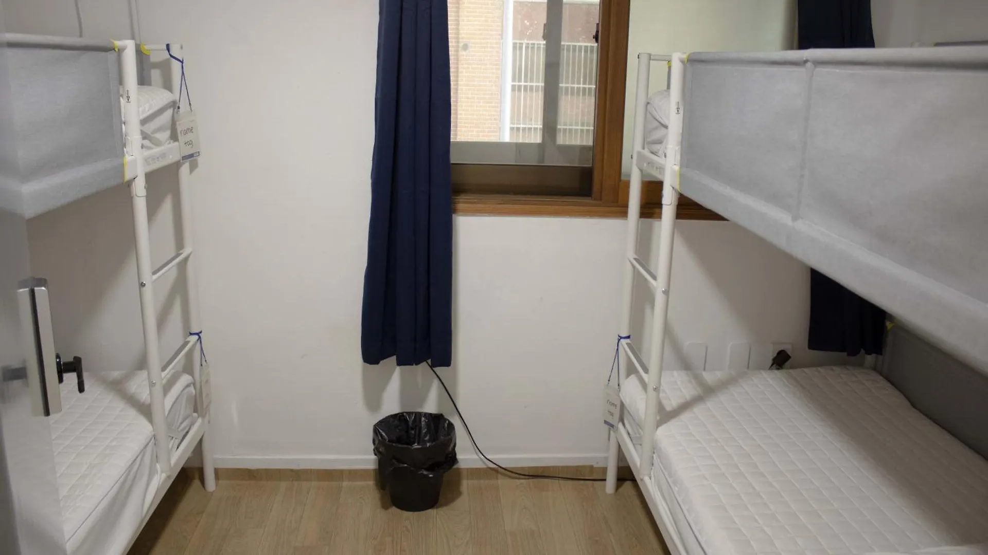 Pensjonat Ocean'S Guesthouse - Foreigners Only Seul