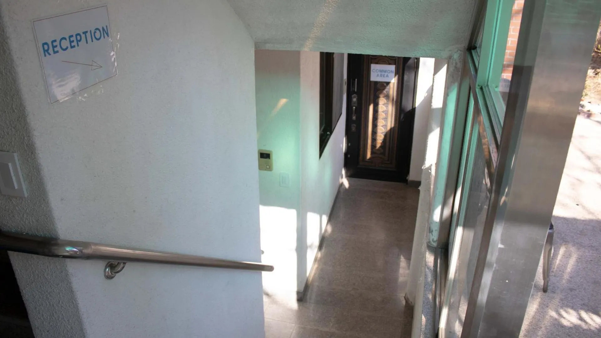 Ocean'S Guesthouse - Foreigners Only Seul 0*,  Korea Południowa
